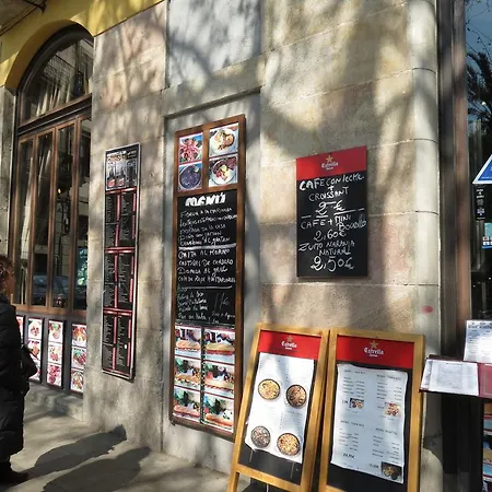 Hostal Nou Raval-2